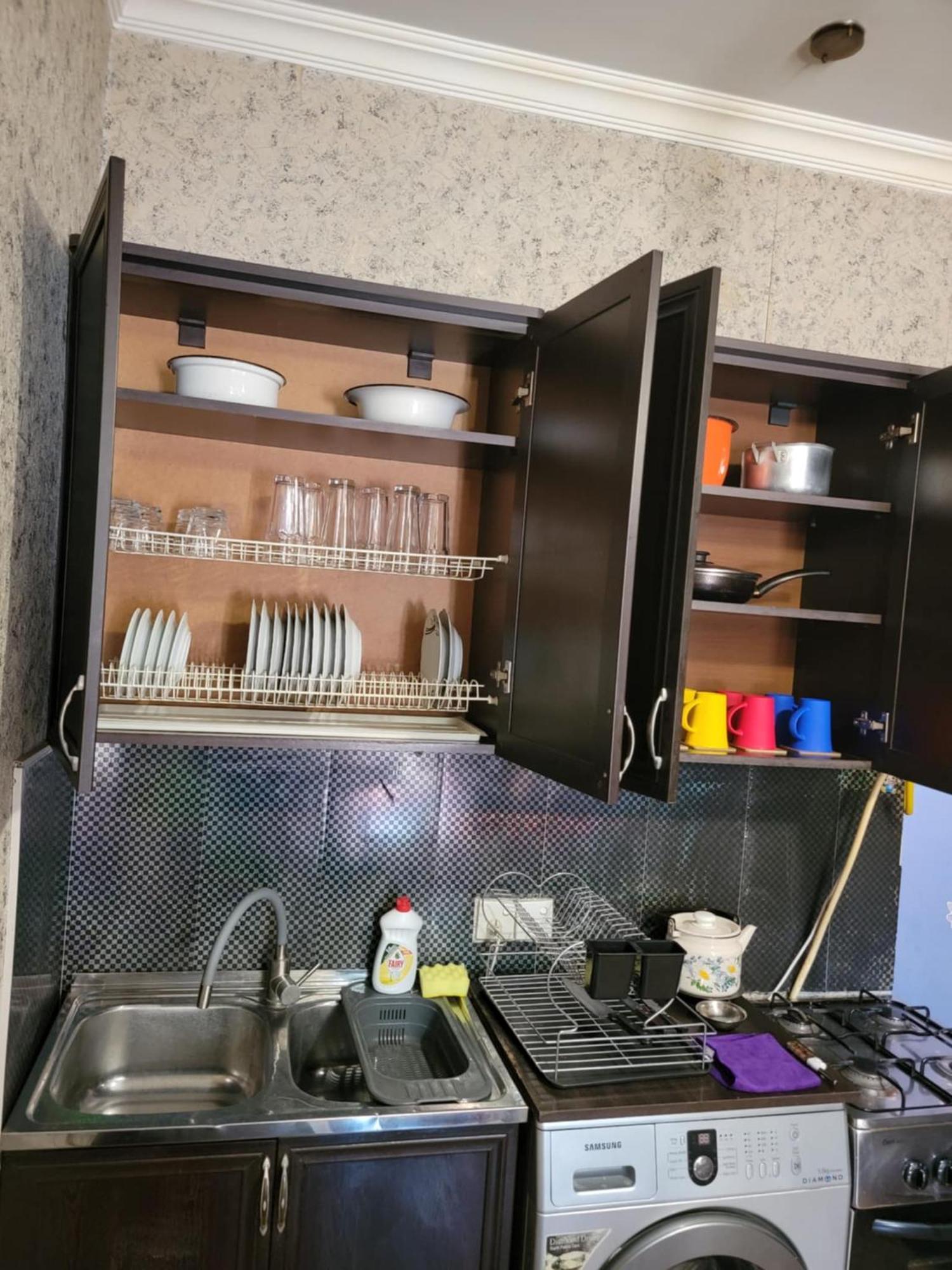 Apartment On Leonidze 18 Tbilisi Esterno foto